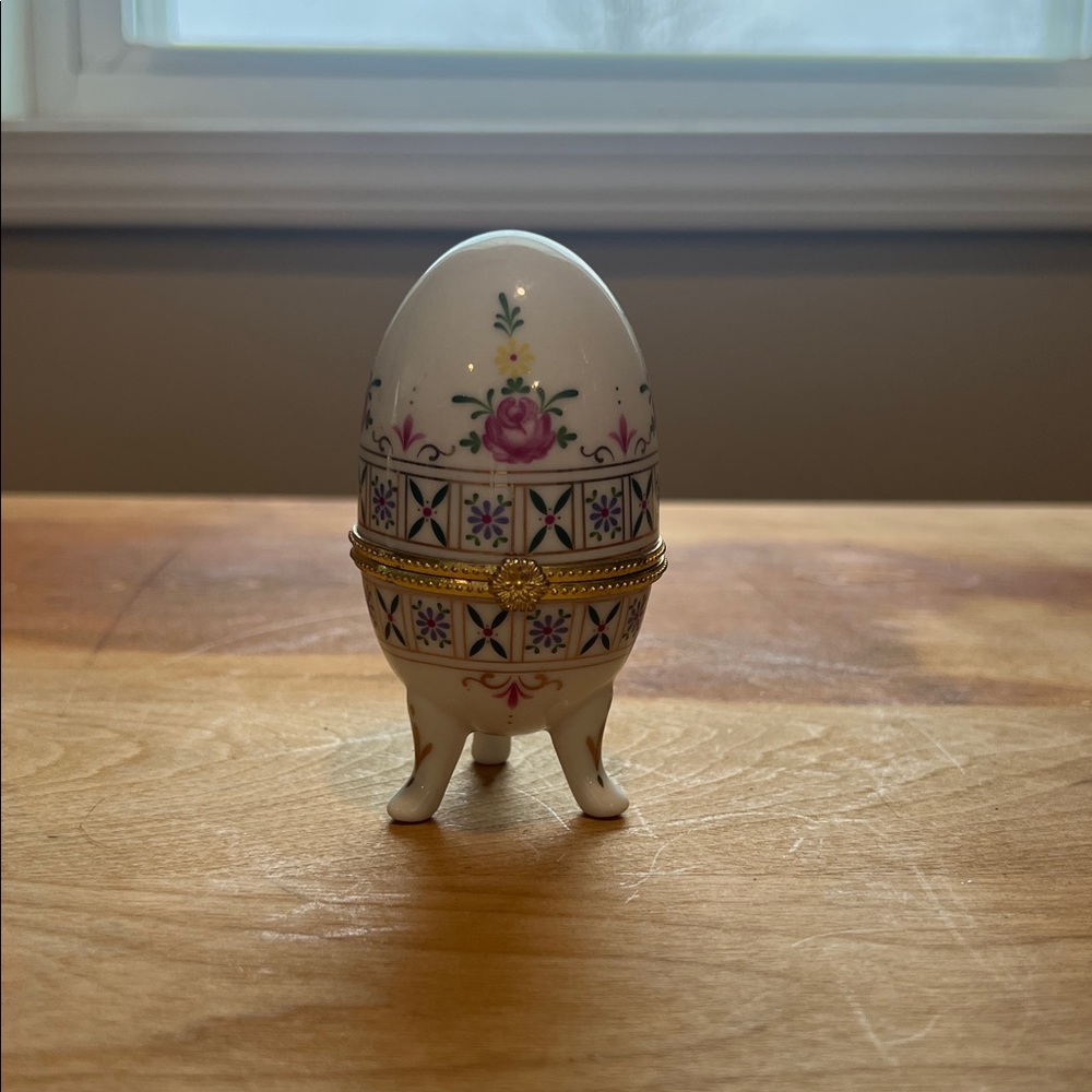Porcelain Egg Trinket Box